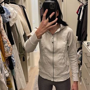 Lululemon scuba hoodie size 8